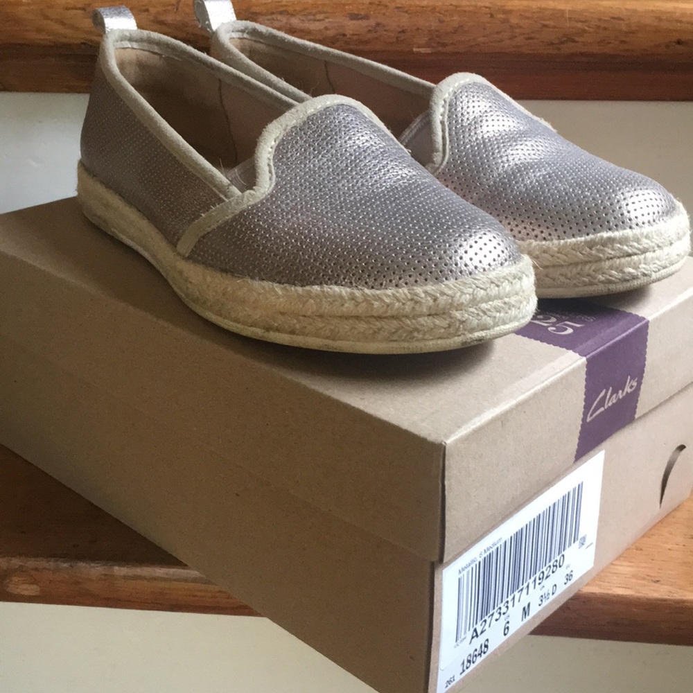 CLARKS Metallic Espadrilles 6M